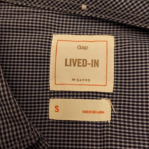 GAP Lived In Button Up - Picture 4 of 5